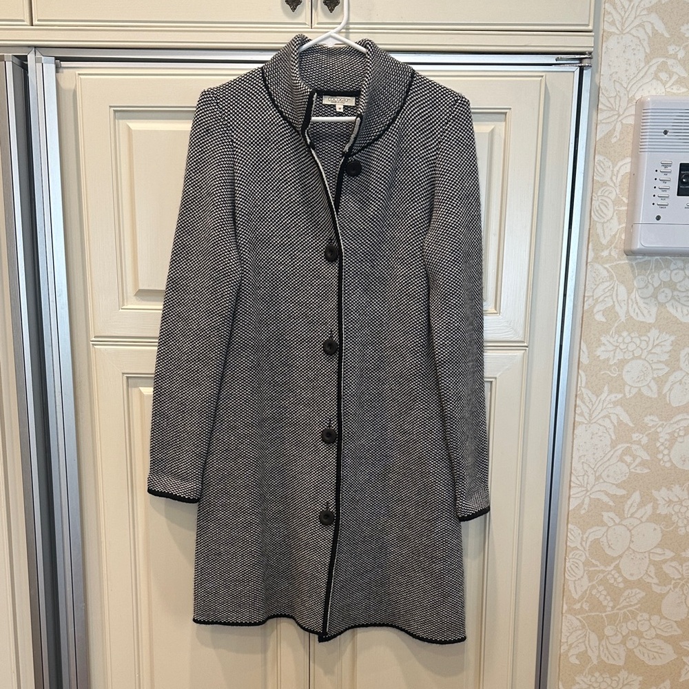Women's Black and White Coat